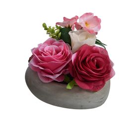 ROSE ARRANGEMENT IN HEART PLANTER 13CM BEAUTY
