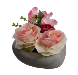 ROSE ARRANGEMENT IN HEART PLANTER