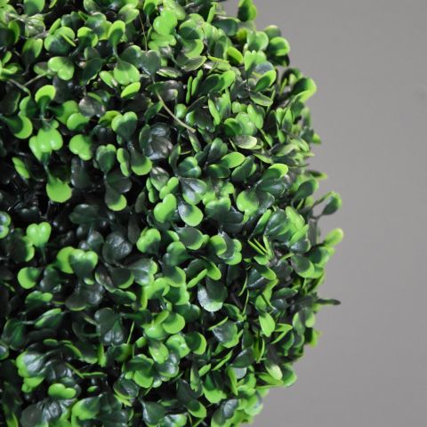 TOPIARY X2 BOXWOOD 90CM GREEN